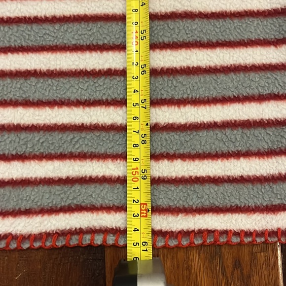 2 Like NEW Roundy Apparel 60”x48” Soft Fleece Holiday Blankets. - Picture 8 of 16